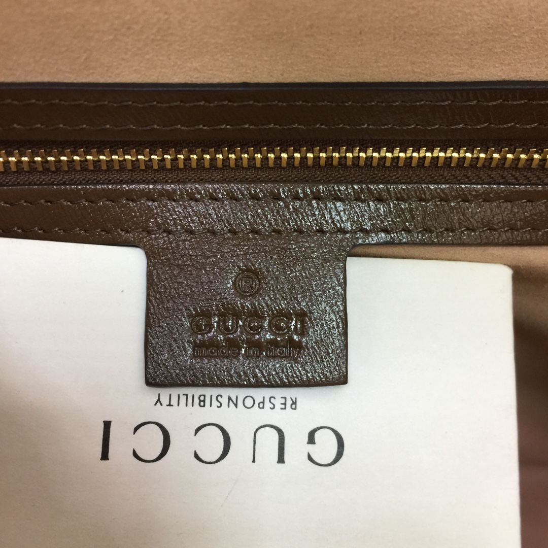 Gucci Hobo Bags